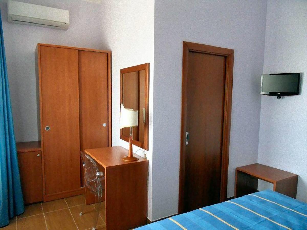Residence Bandiera Gialla Margherita Di Savoia Εξωτερικό φωτογραφία